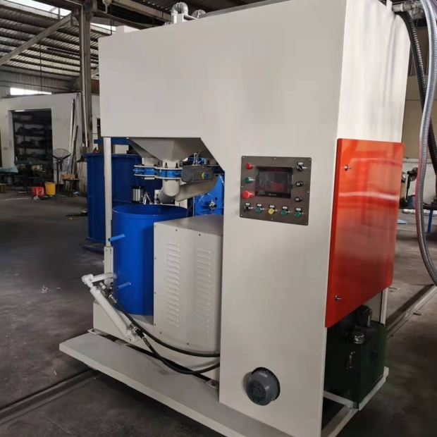 Máy đổ mút bán tự động