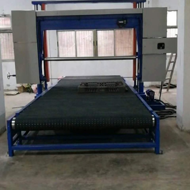 Máy cắt mút hút chân không